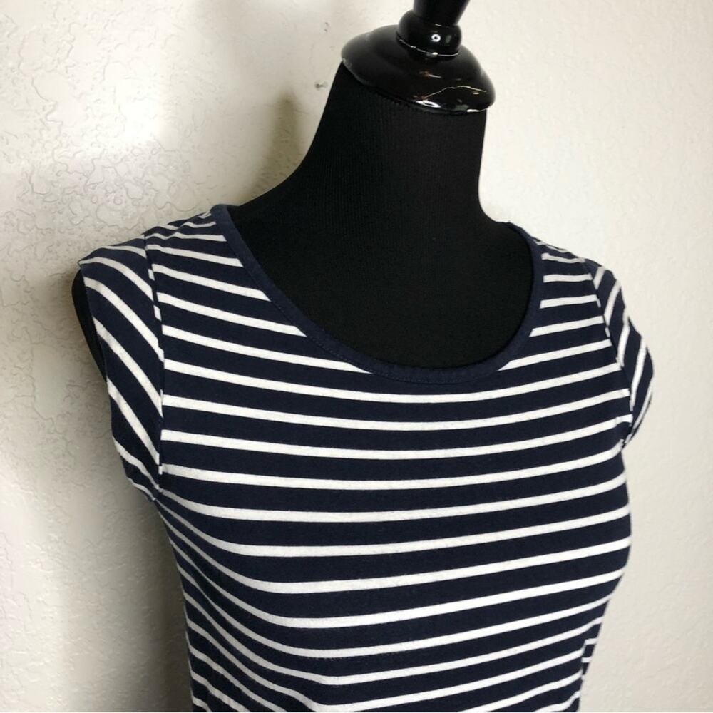Boden navy blue white striped cap sleeve knit dress size 2R - Picture 2 of 16